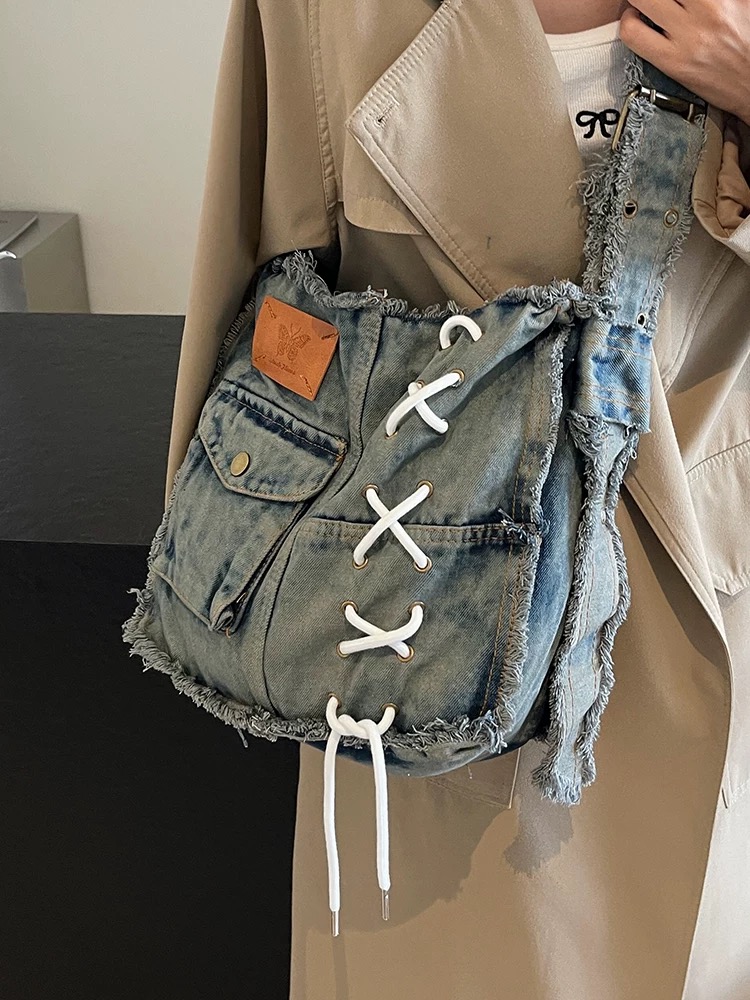 Caught my attention denim bag BG219 images